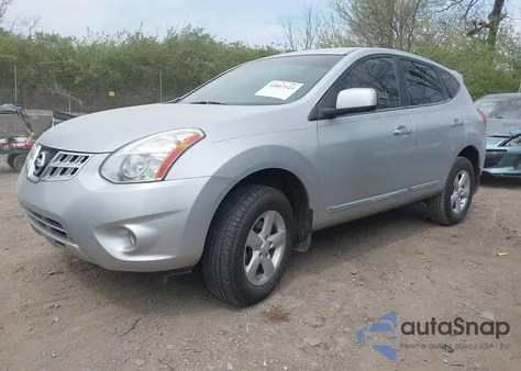2013 Nissan Rogue S z USA, uszkodzony, nr VIN JN8AS5MT3DW523326
